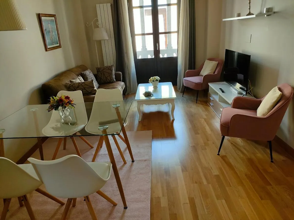 Apartamento Nueva del Santísimo Granada 0*,